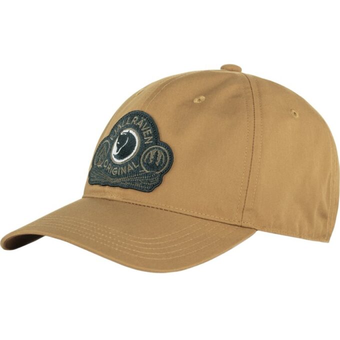 Cappellino classico con stemma Cappellino classico con stemma